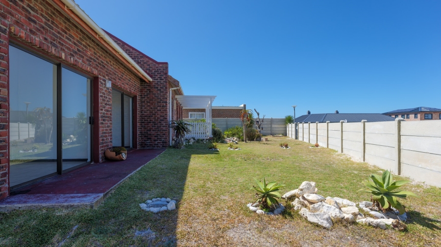 2 Bedroom Property for Sale in Agulhas Western Cape